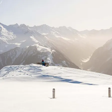 Hotel Zum Gruenen Tor Tux