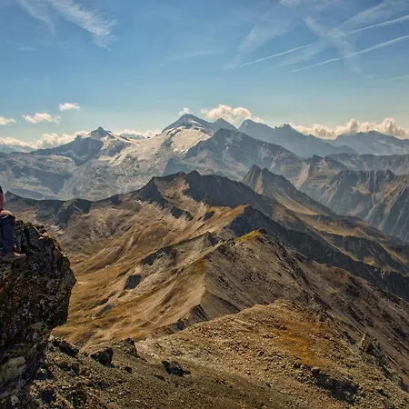 Zum Gruenen Tor 3* Tux