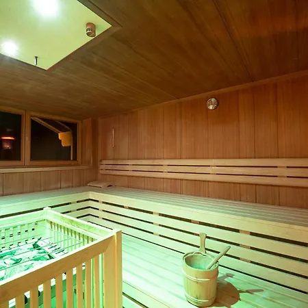 Zum Grünen Tor Hotel 3*