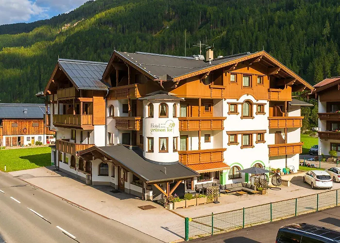 Zum Grünen Tor 3* Tux