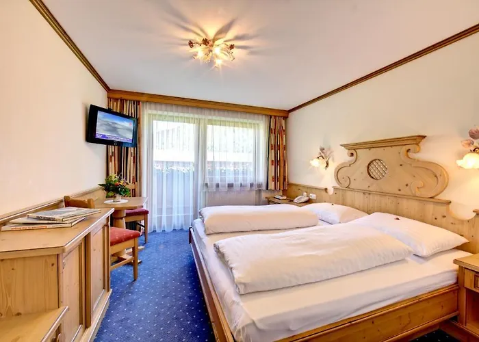 Zum Grünen Tor Hotel Tux