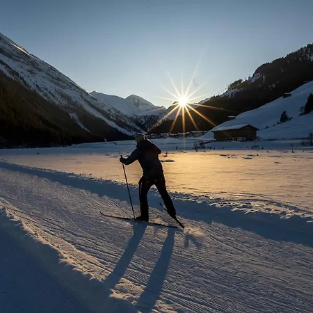 Zum Gruenen Tor Отель 3*