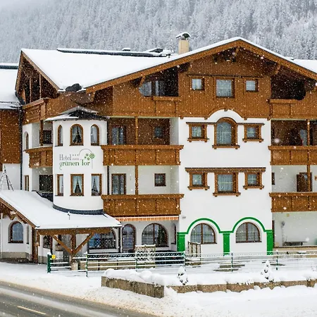 Zum Gruenen Tor Hotel