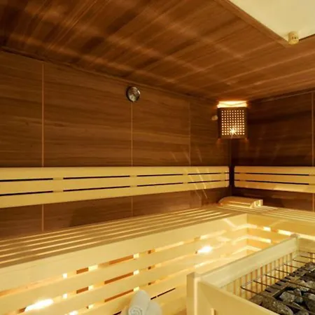 Zum Gruenen Tor 3* Тукс